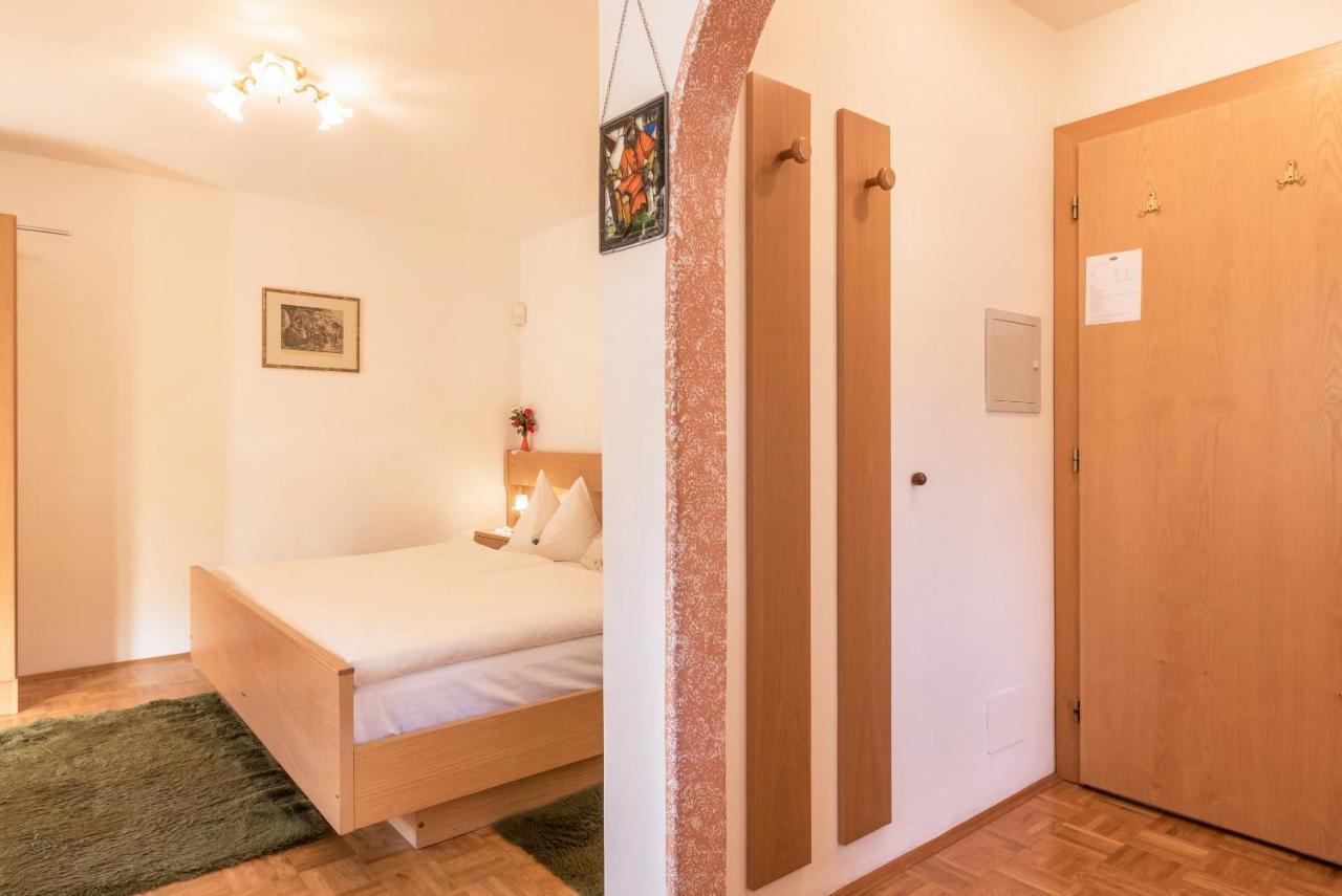 Figisterhof Apartment Chiusa Luaran gambar